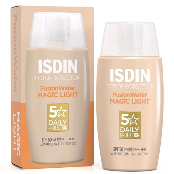 ضد آفتاب فیوژن واتر ایزدین رنگ لایت