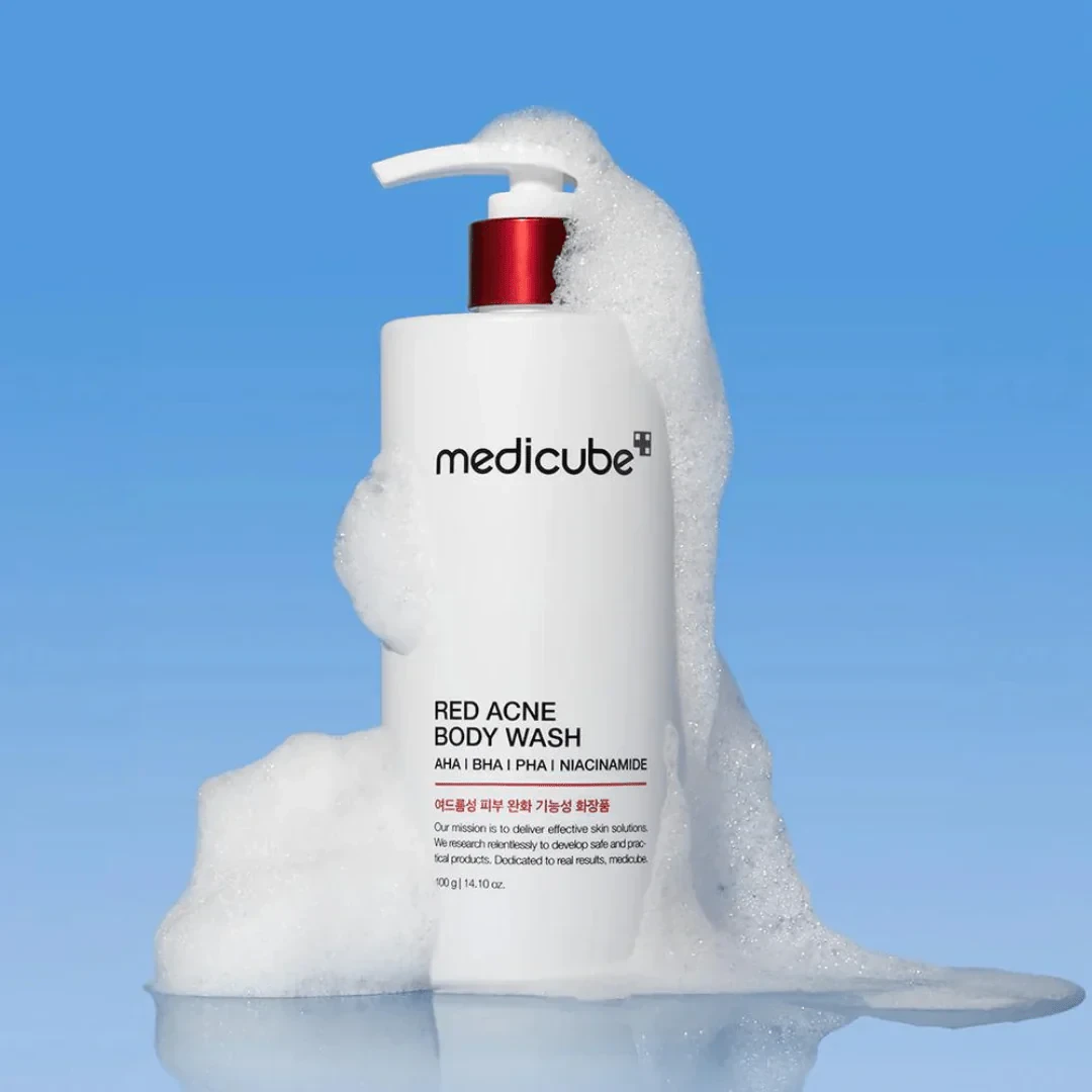شوینده بدن ضد جوش قرمز مدی کیوب مدل رد آکنه