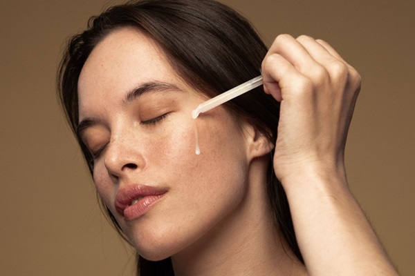 آبرسانی عمیق و مؤثر پوست